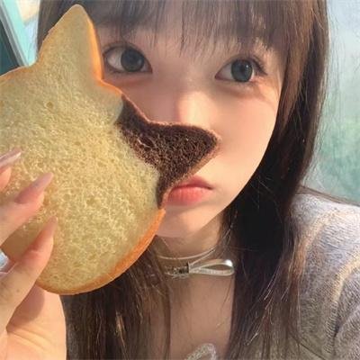 河畔的朔子